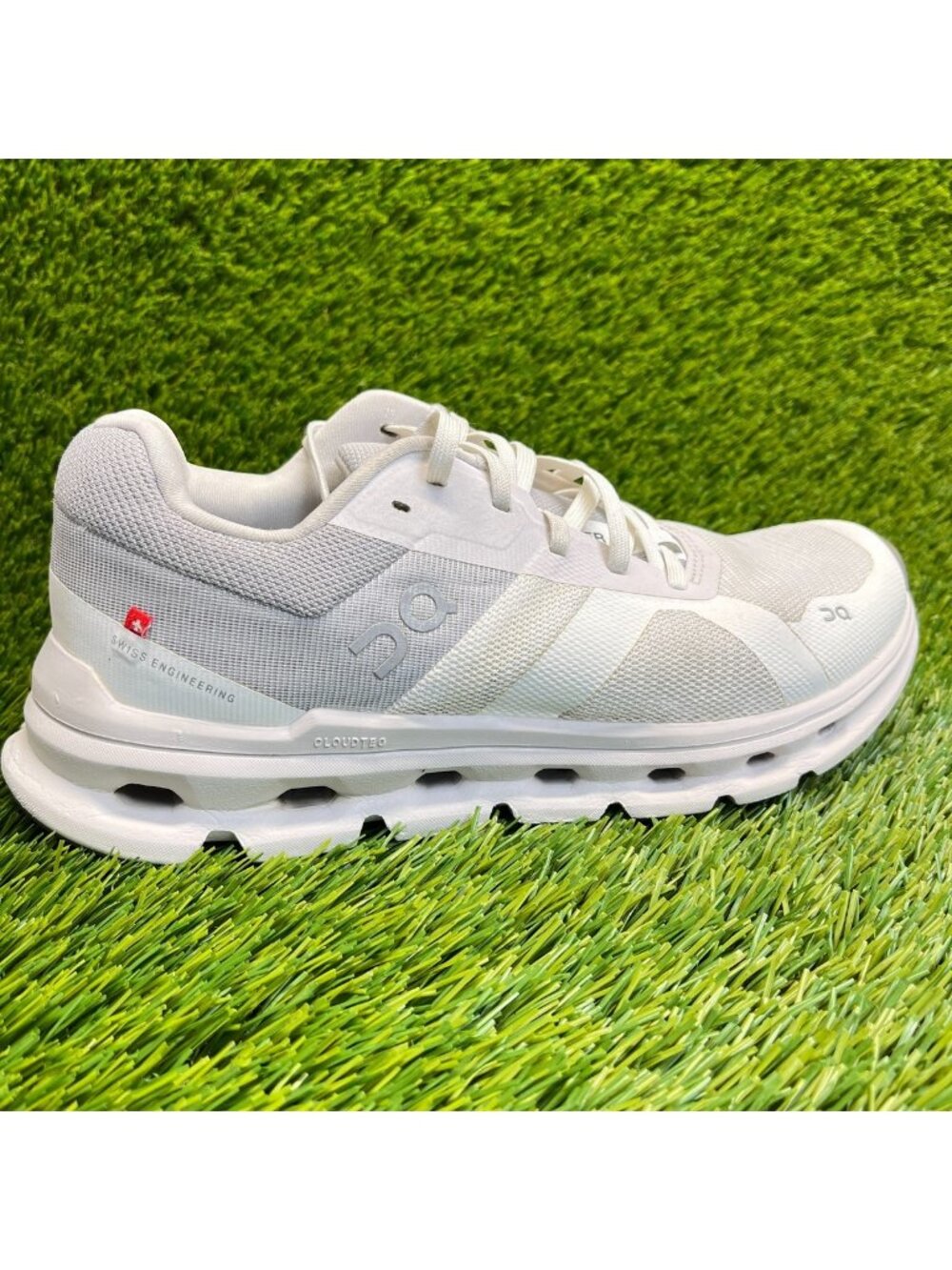 On Cloudrunner Womens Size 7.5 White Athletic Running Walking Shoes Sneakers